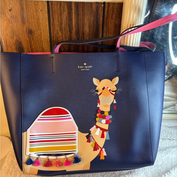 Kate Spade Camel Large Tote this is Navity Bag in Excellent Condition Blue/Multi - Picture 8 of 9
